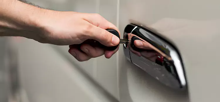 Why Choose Our Auto Locksmith Team in Biddeford, ME?